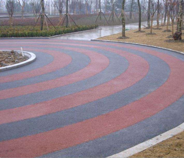 壓模地坪顏色多種多樣，可以隨便挑選